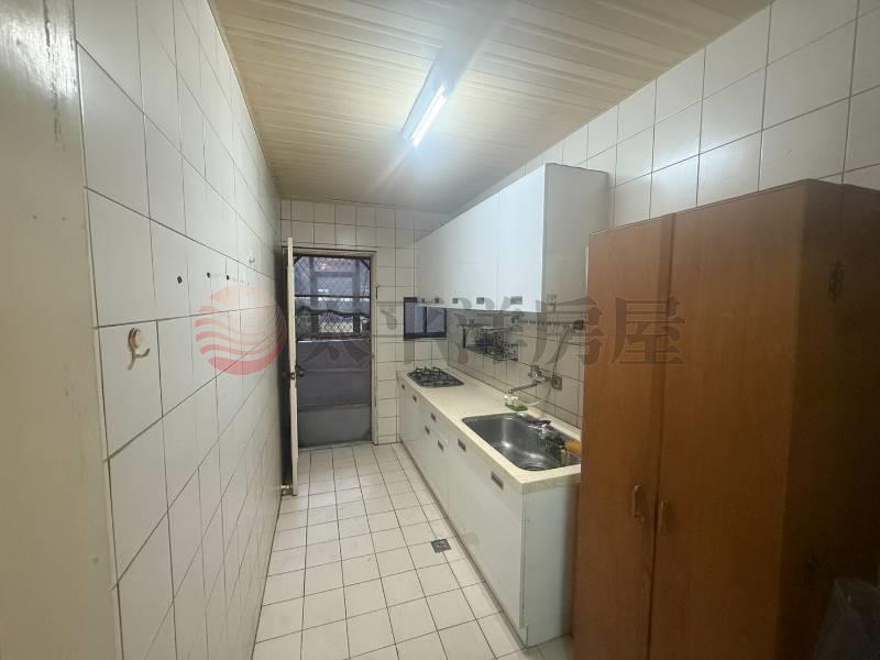 KB036八里靜巷美寓